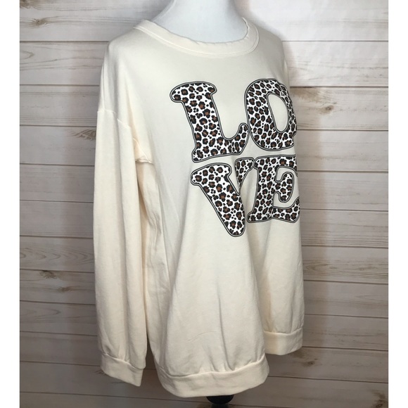 BNWOT Heimish LoungeTop - Picture 3 of 5